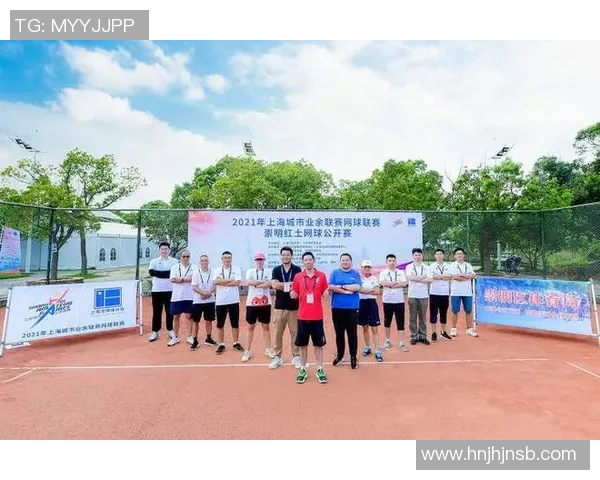 深圳网球队创新高网球配合排名再攀新峰展现团队实力与默契