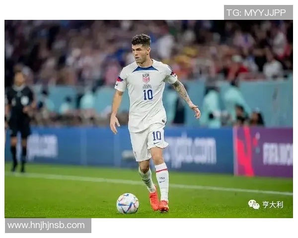 美国足球传奇人物的辉煌历程与纪念活动探讨